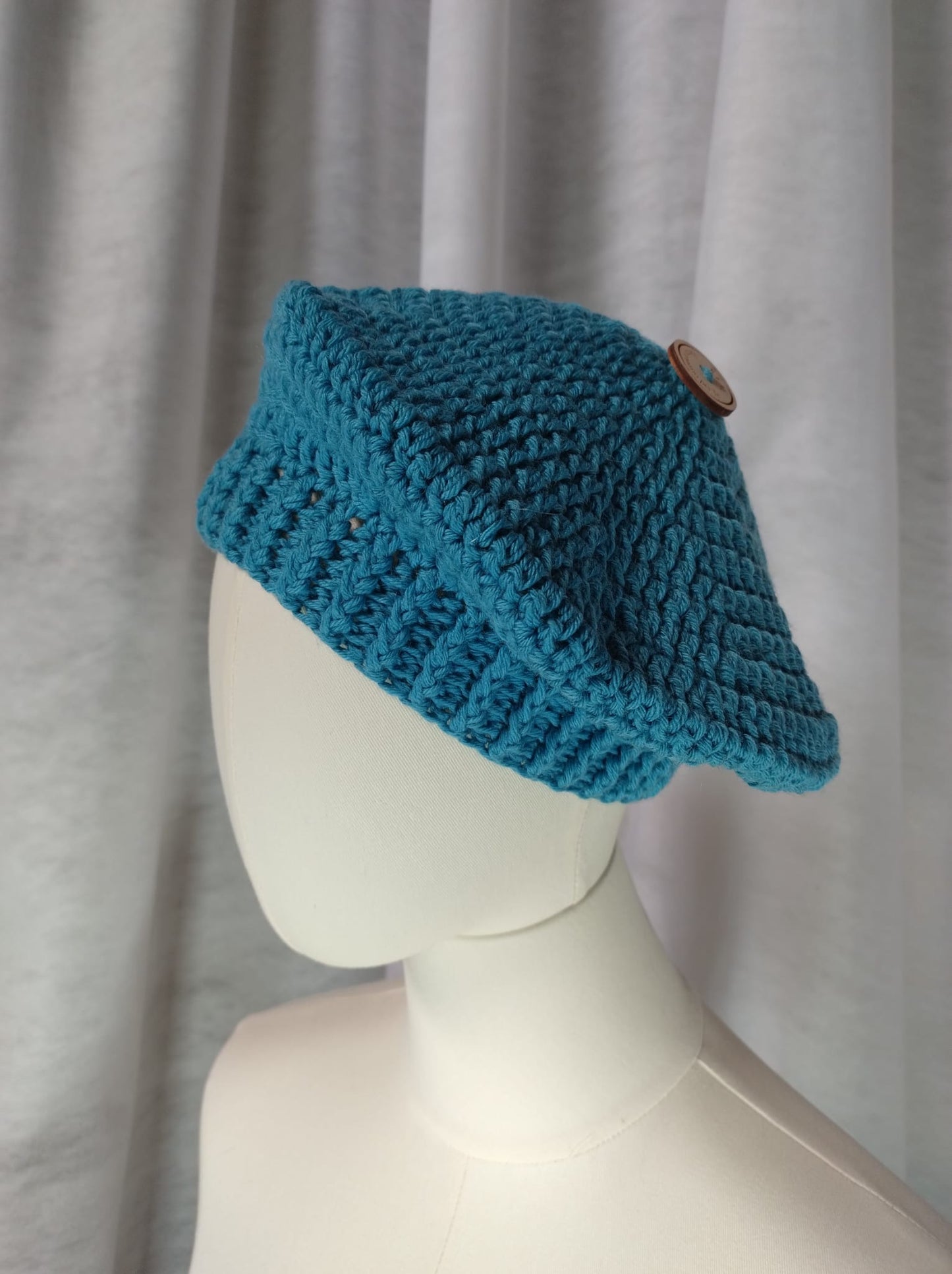 'Ercole' Basco in Lana Merino - Un Tocco di Stile Turchese