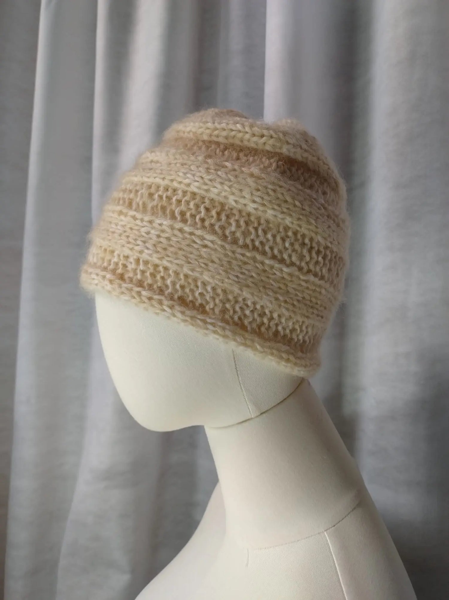 'Miranda' Cuffia in Mohair-Seta e Lana Merino - Calore e Morbidezza per i Freddi Invernali rem_fattoamanoperte