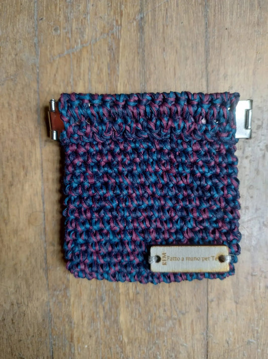 Manu - Portamonete e Portacuffiette uncinetto Piccolo, pratico e handmade REM fatto a mano per te