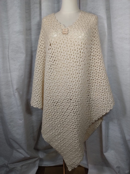 ‘Orazio’ Poncho in Mohair-Seta - Abbraccio Caldo di Eleganza e Versatilità