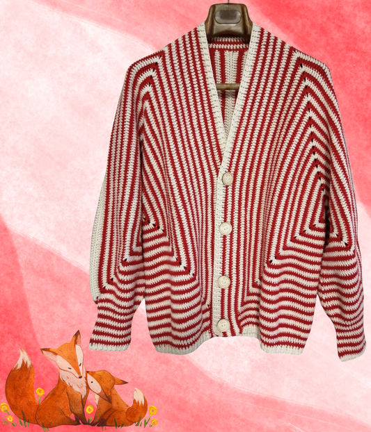 Scopri 'Esau', il nostro cardigan di lusso realizzato in cachemire e lana merino Mistral. Con un disegno unico e una vestibilità impeccabile, offre stile e comfort in colore naturale e rosso.