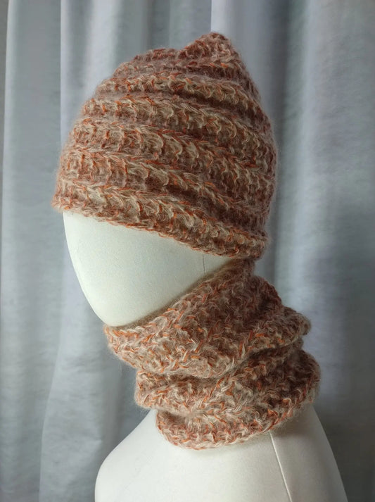 Miranda e Dado - La Cuffia e lo Scaldacollo ai ferri una Morbidezza e calore handmade REM fatto a mano per te